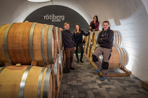 Kellerführung durch historischen Gewölbekeller & Weinarchiv